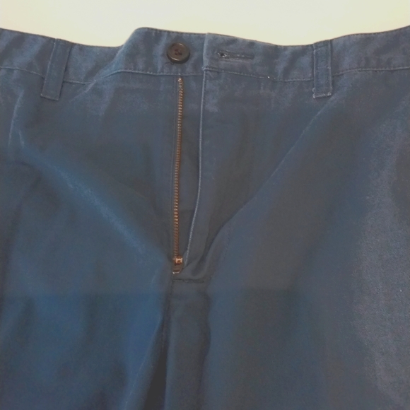 HAGGAR Men's Life Khaki shorts, size 38 - Picture 3 of 8